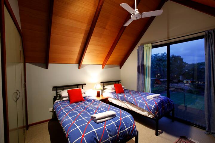 Beachfront Harmony Dunsborough gallery image 3