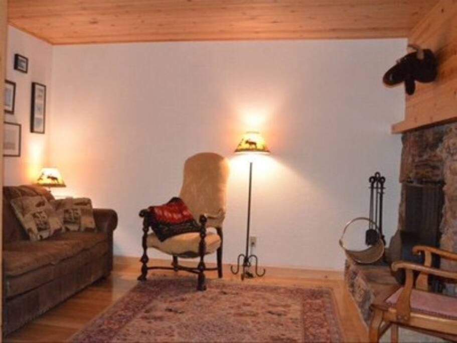 Upstairs living area with pull-out couch