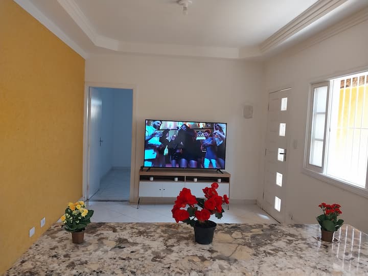 Casa Com Piscina - Praia Grande