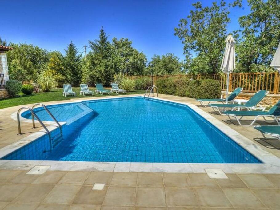 Private Pool