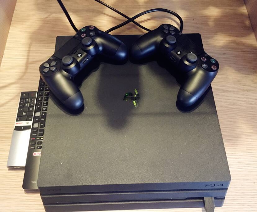 PS4!爱玩游戏的你懂的!