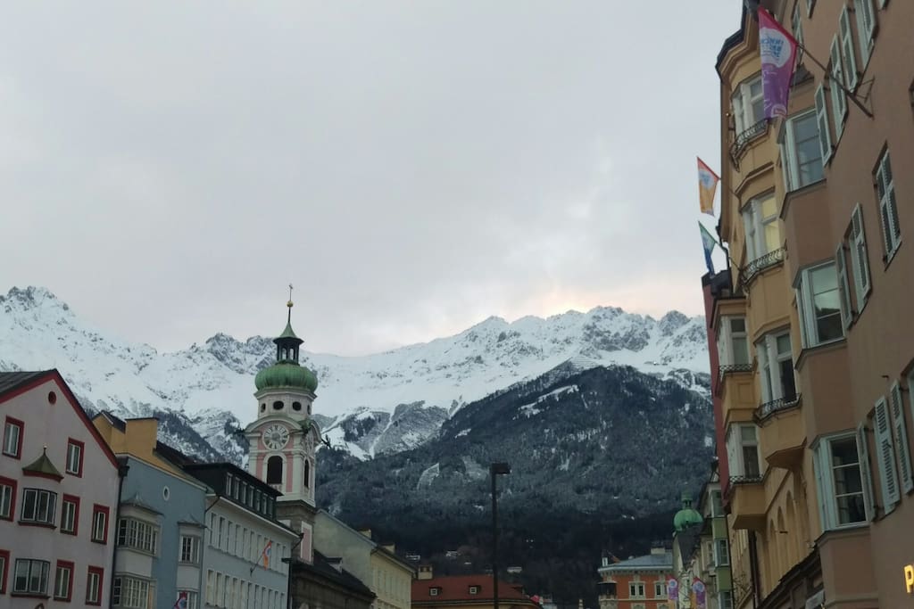 Down town Innsbruck, penthouse in Maria Theresia Street