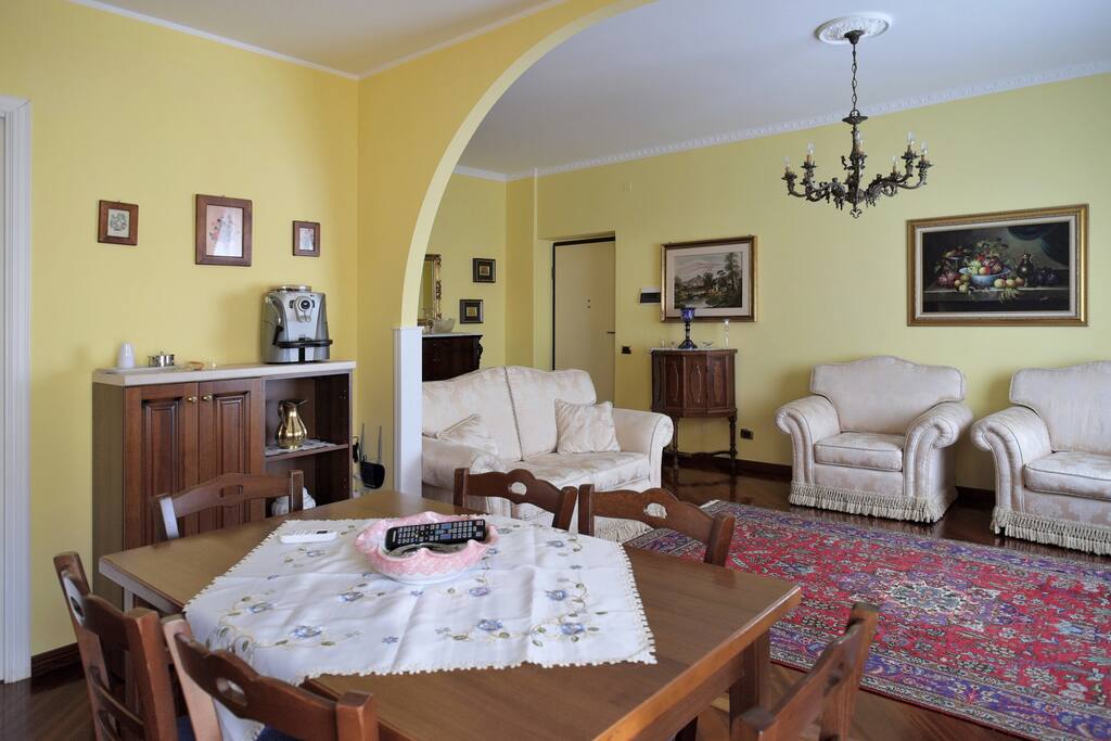 Salone