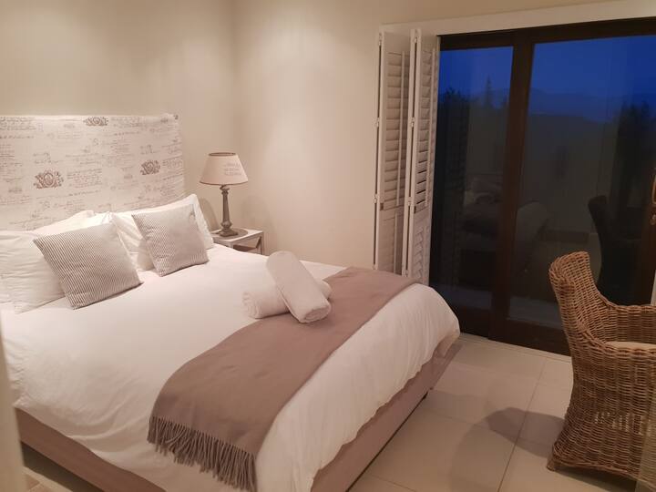 Chumba cha kulala cha wageni