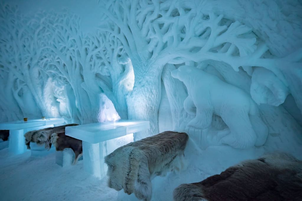 Ice restaurant