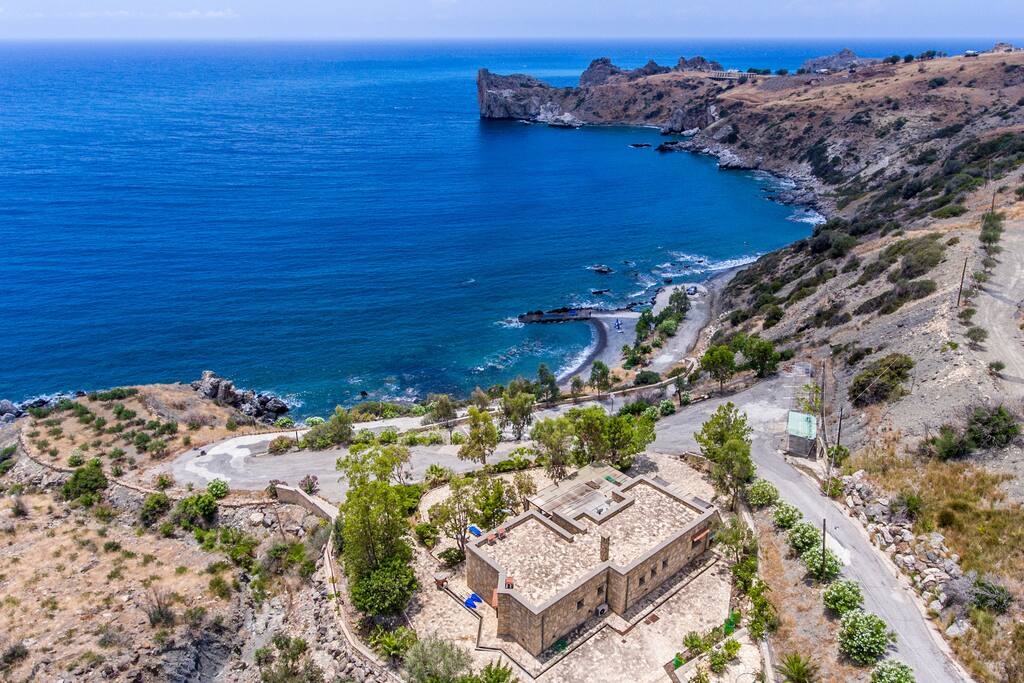 Villa with private beach and amazing view of the Libyan Sea!