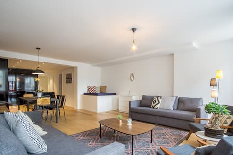 Hirschen 1 -  Luxury historic old town apartment