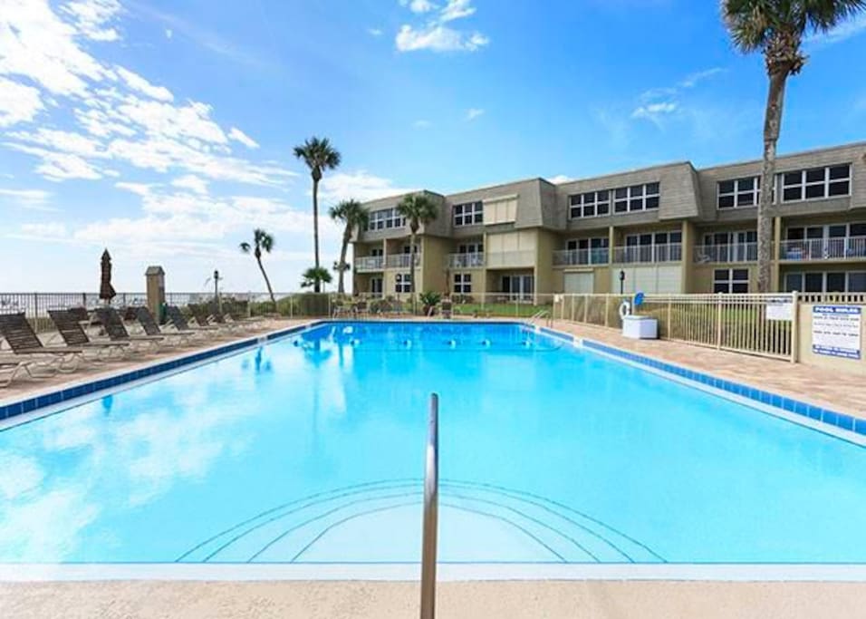 Take a dip in our ocean view pool - You'll have the best of all worlds at Coquina Condo. We are beach front to Crescent Beach, bu
