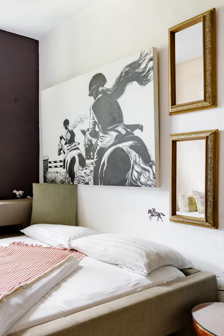 kids room with full size bed