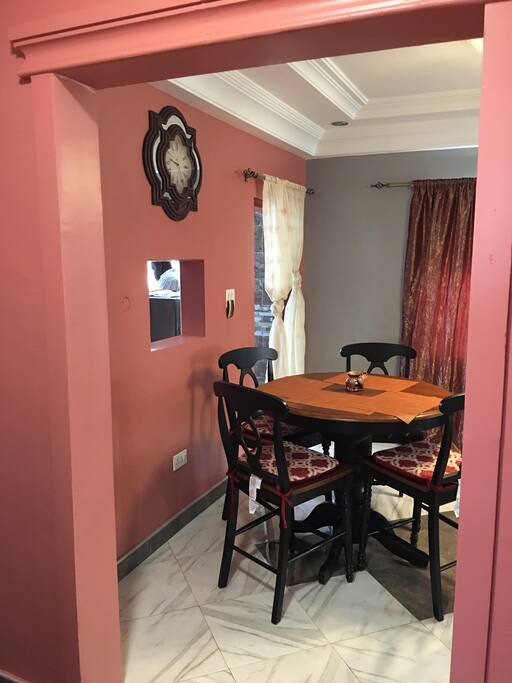 Nice Cozy Dinning Area