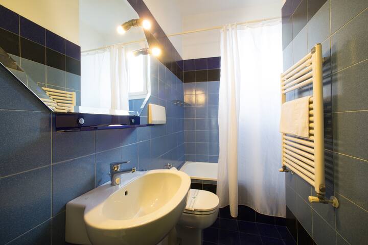 Keys of Italy -Palazzuolo112-2Bedr Flat by Station gallery image 4