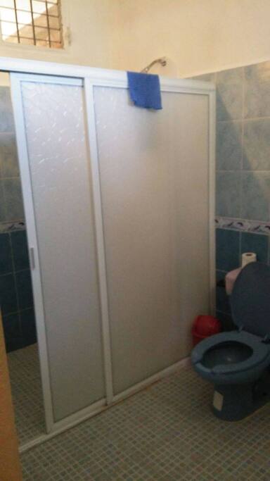 baño de recamara de literas