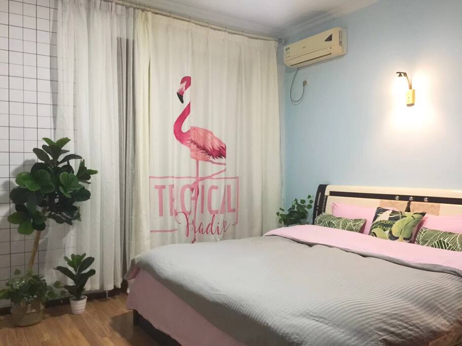 屋内床铺