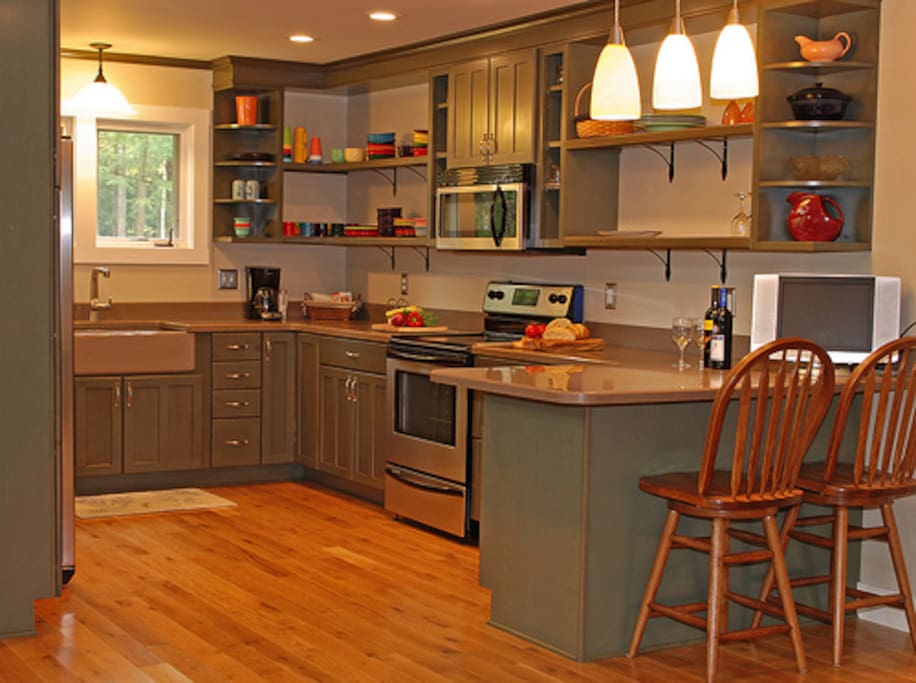 Full Kitchen