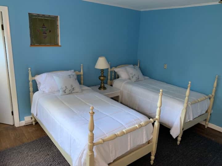 Chumba cha kulala cha Blue-Spare