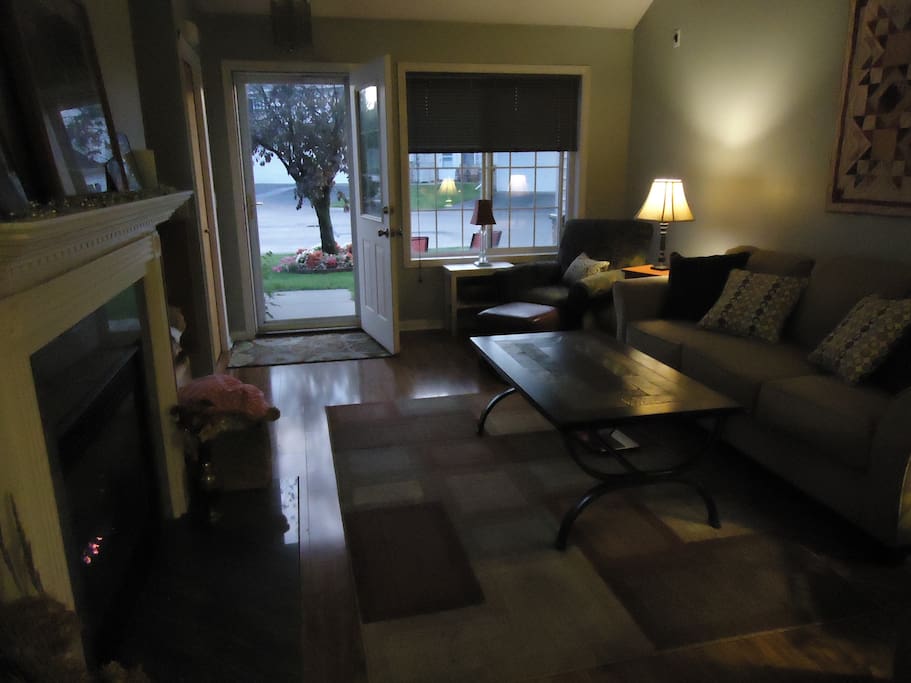Living room with gas fireplace