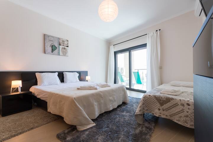 غرفة النوم 2