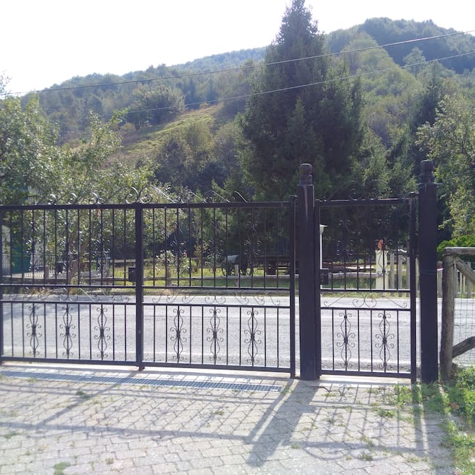 Vista dal cancello