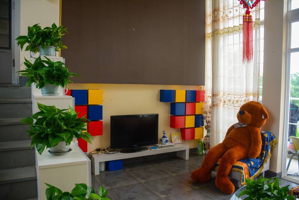主人告诉我要虔诚的念咒语人才会来:“红黄蓝红黄蓝红黄蓝......”