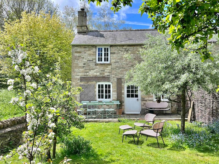 Spring Cottage Cotswolds, Shipton Under Wychwood Cottages for Rent in
