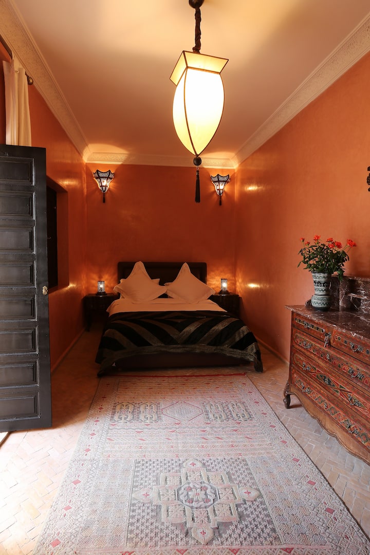 The Almond room on the second floor is our largest room. It has a twin bed option, allowing for this room to sleep 3.