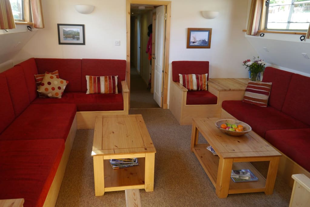Lounge area
