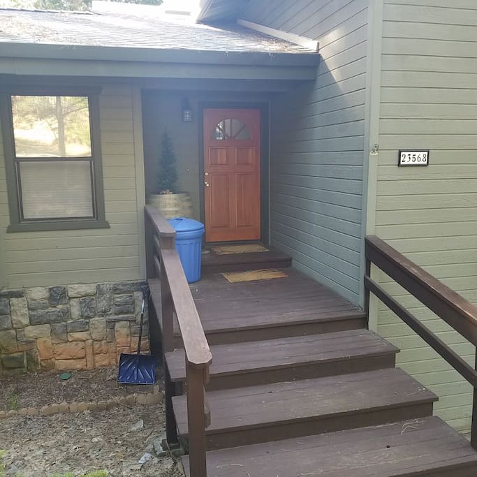 Entrance to the cabin.