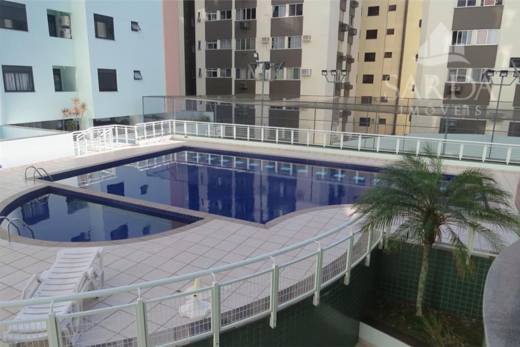 Piscina adulto e infantil: Horário de funcionamento até as 22:00hs