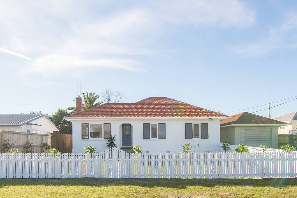 White Picket holiday home
