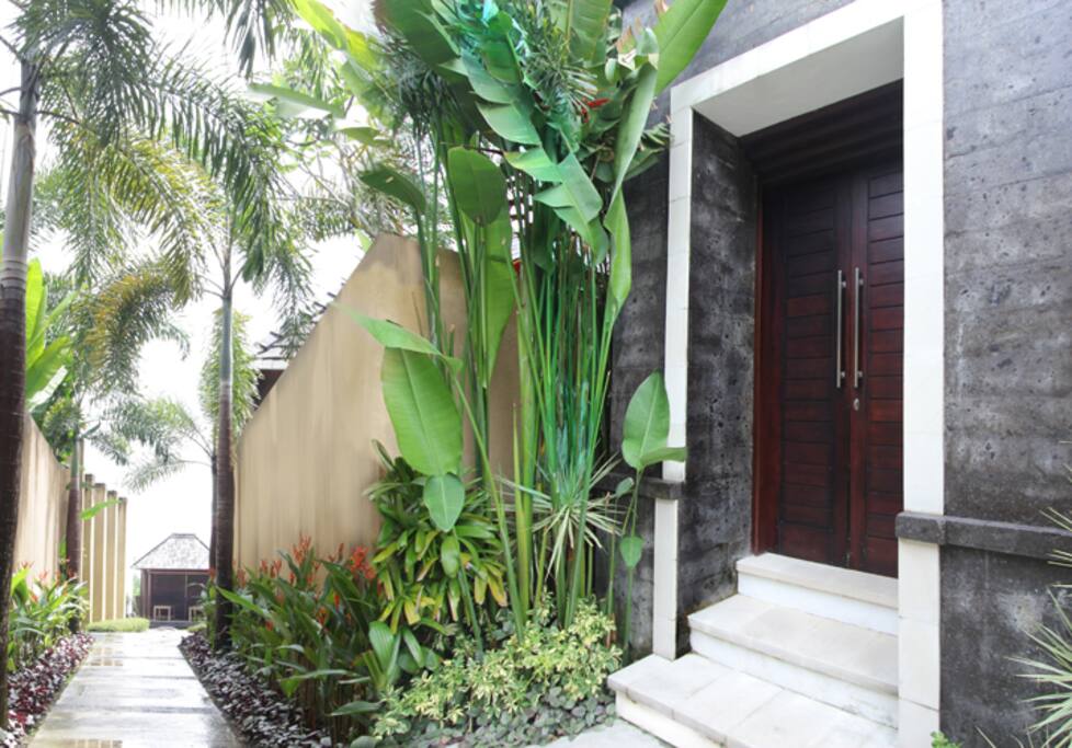 villas entrance