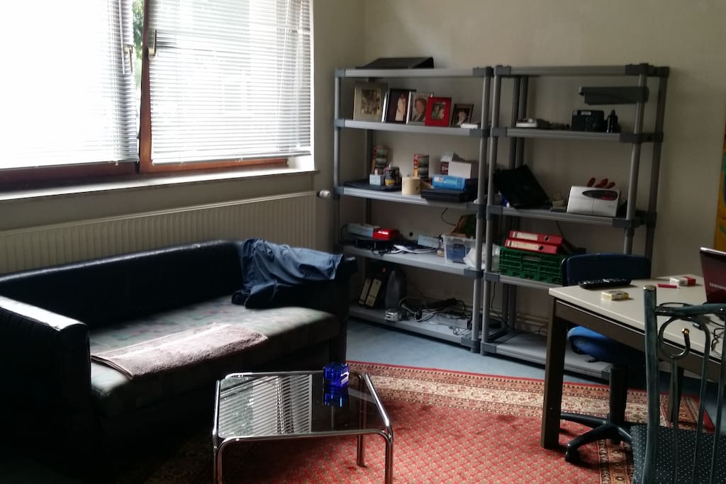 Schlafsofa im Wohnzimmer 1,40 breit 2,00 m lang