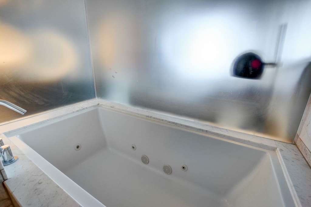 Jet tub in the bathroom for your enjoyment