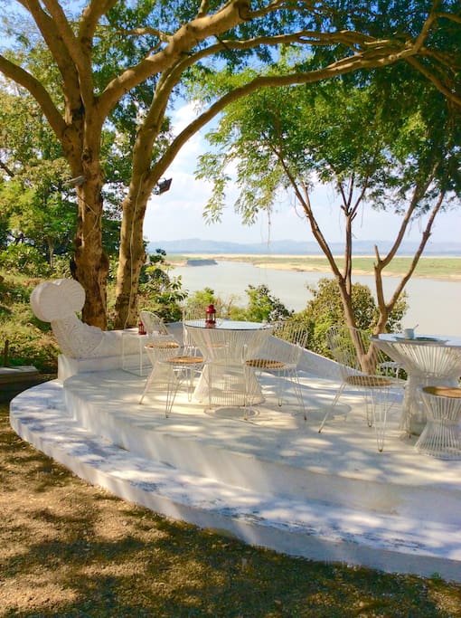 this will be your breakfast table