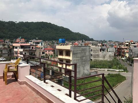 Queens’ Garden Homestay & Apartment