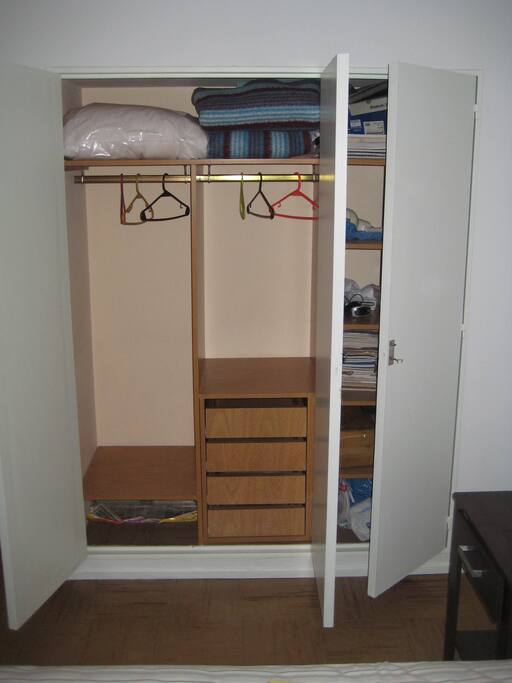 Placares de tres puertas