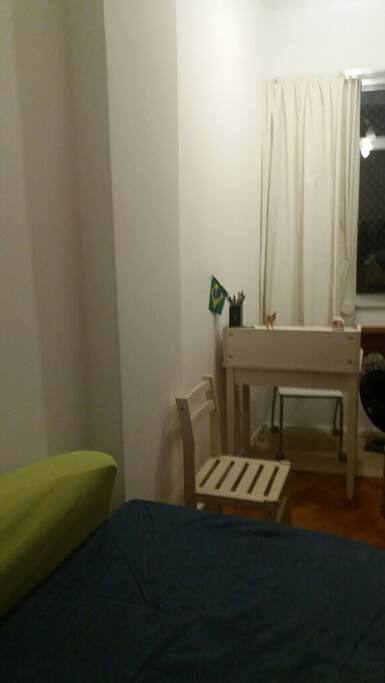 quarto c/ 2 colchões