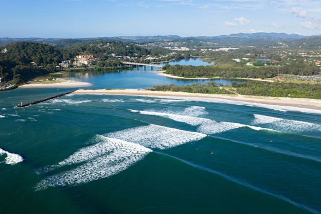 Currumbin Beach / Creek Entrance