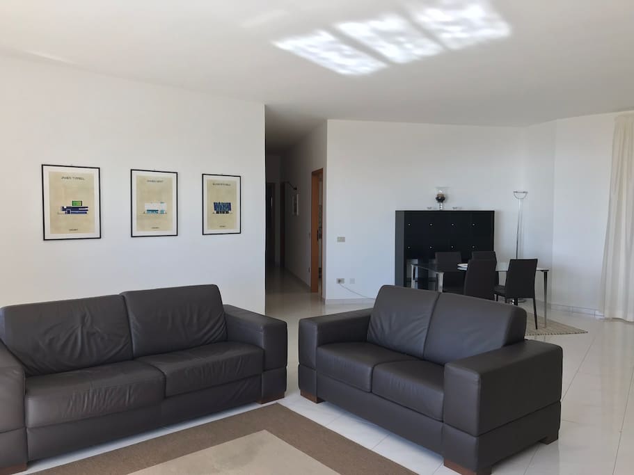 lounge and dinner room