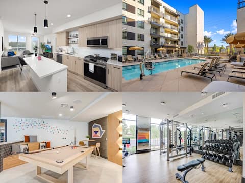 Modern 2B2B|Central OC|Pool & Spa|TVs in Every BR