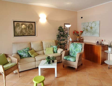 Top Airbnb: Casa Azzurra, your home by the lake in Lierna
