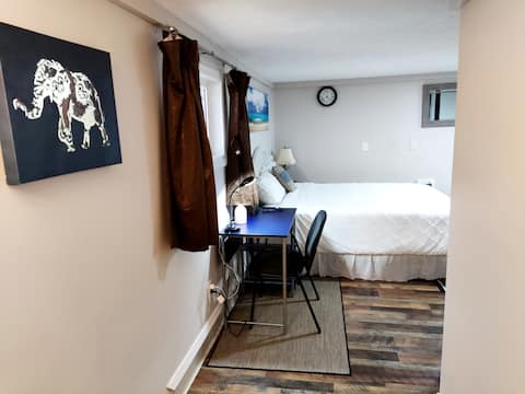 Guest House With Private Entrance; DT Noblesville