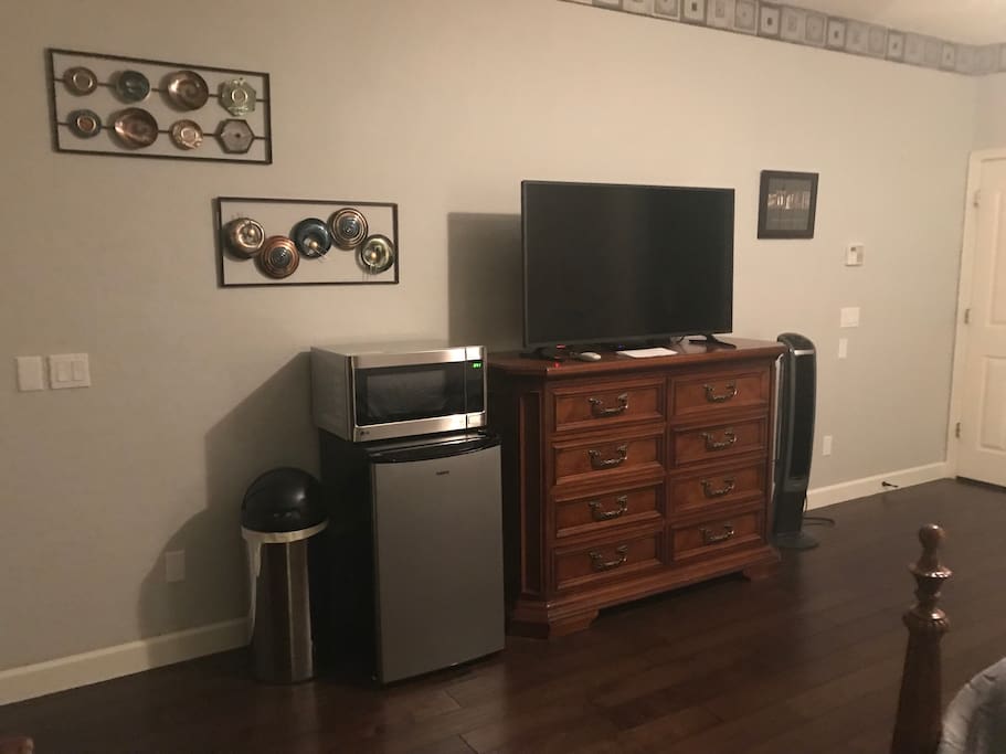 Tv, Microwave, Mini-fridge