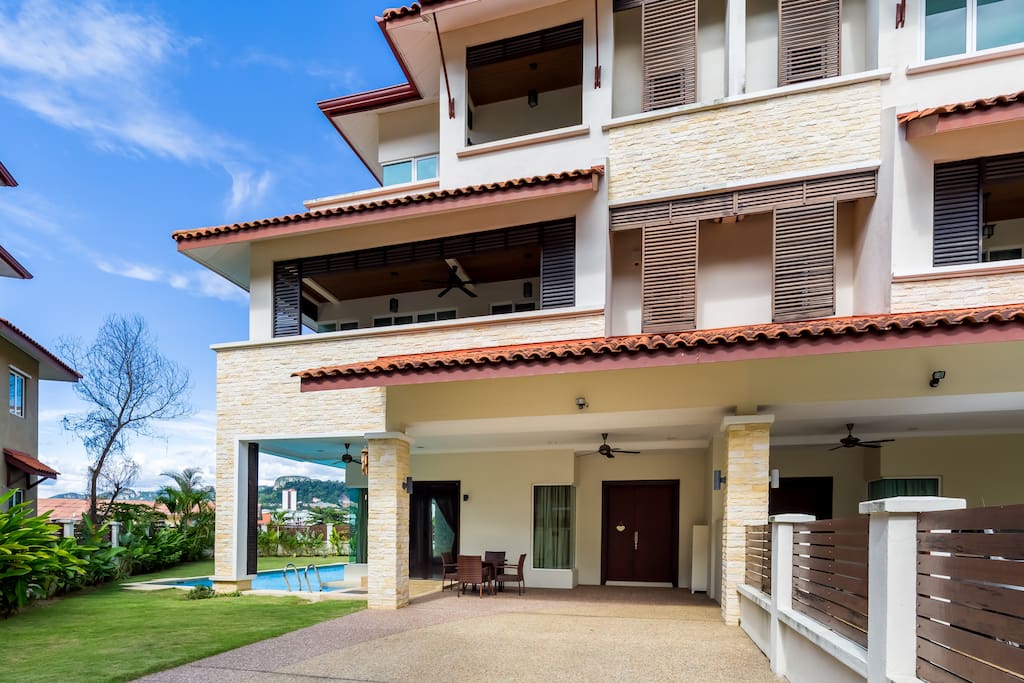 Balinese-style house