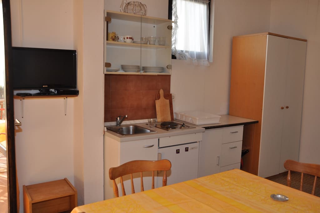 Kitchen A1