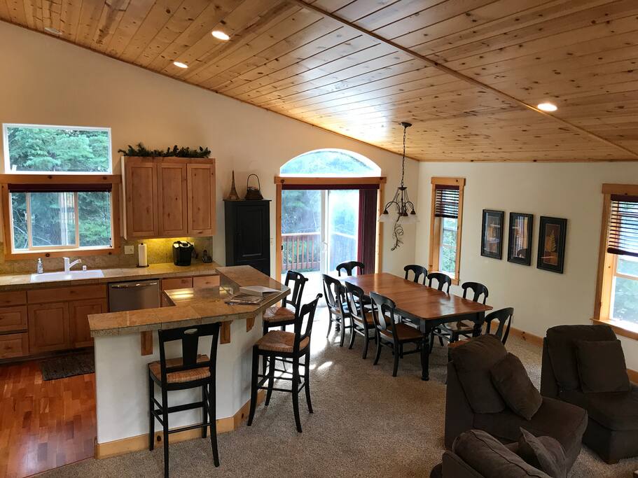 Open concept floor plan