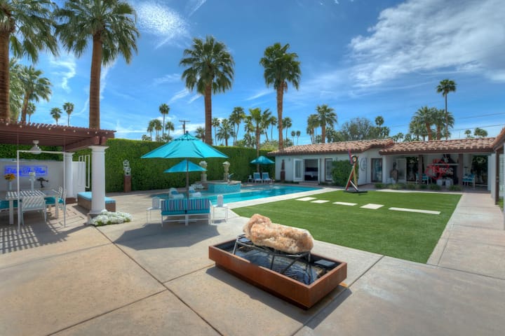 Guesthouse In Private Estate Setting - Palm Springs, CA