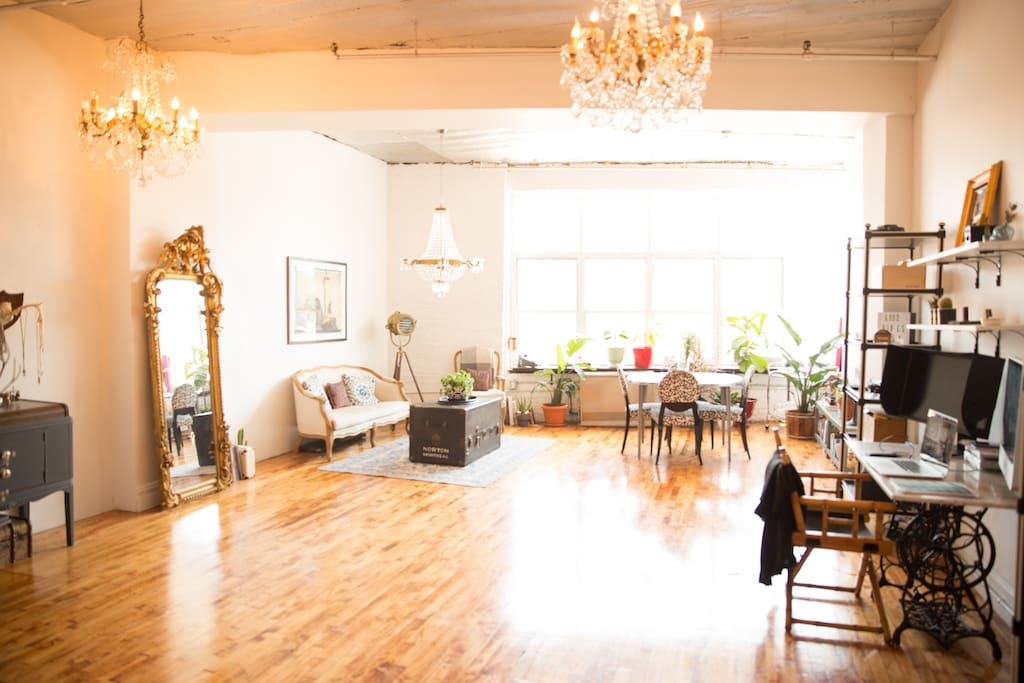 Spacious and bright loft space. South Facing.