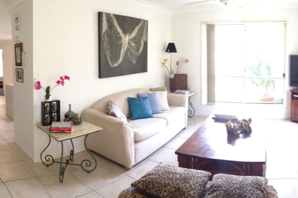 Lounge room.