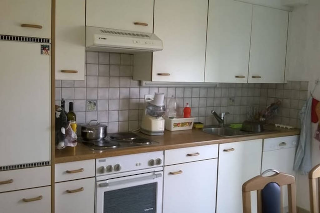 Cuisine équipée à disposition