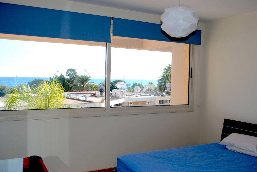 Master bed room